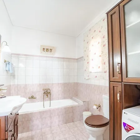 Kefalonia - Charming 3 Bedroom Gardenia فيلة