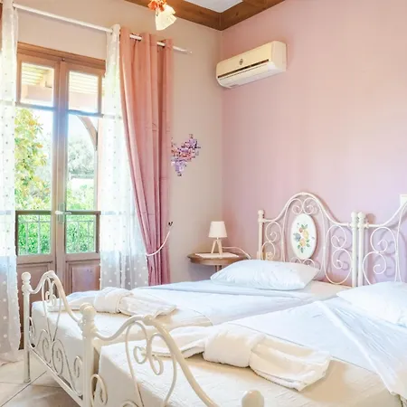 فيلة Kefalonia - Charming 3 Bedroom Gardenia *